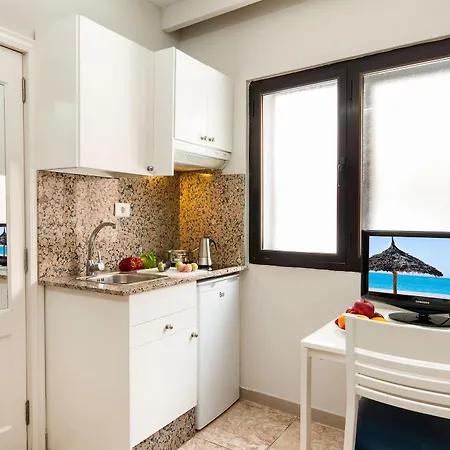 Apart-hotel Bajamar 2*