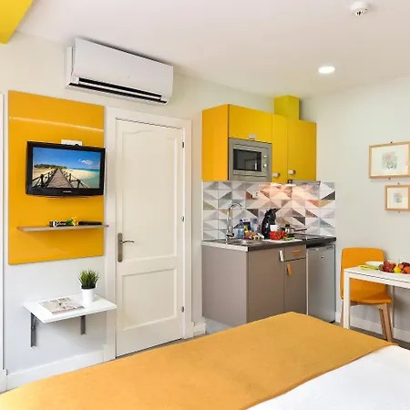 Apart-hotel Bajamar 2*