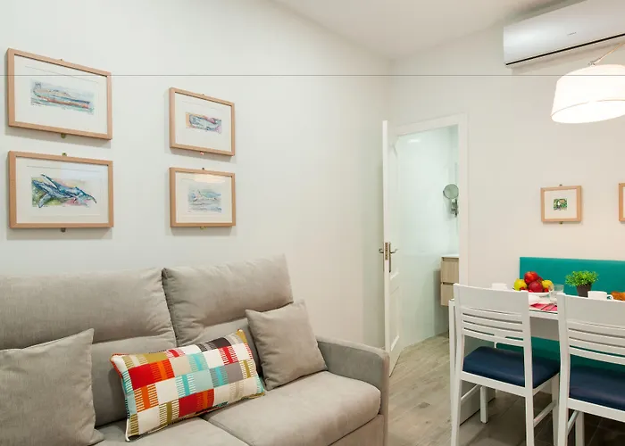 מלון דירות Bajamar 2*