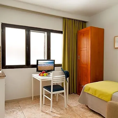 Aparthotel Bajamar 4*