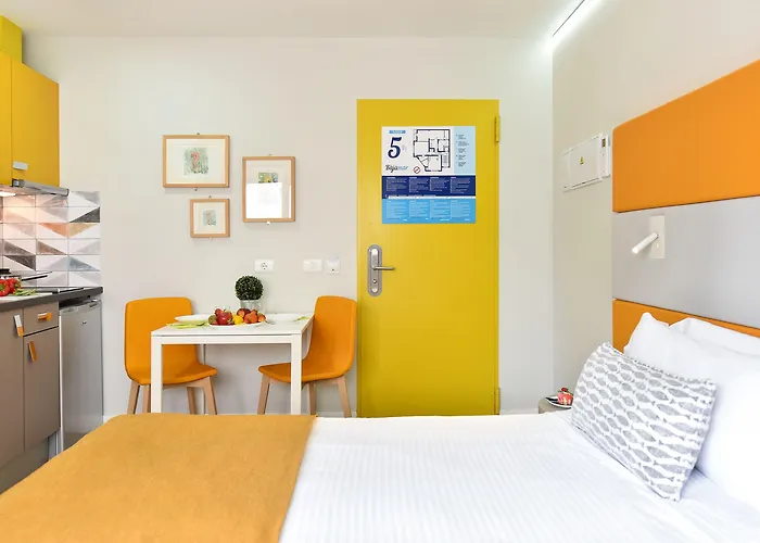 Bajamar Aparthotel 2*